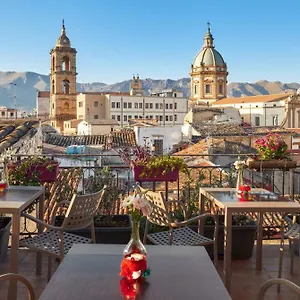 2* Alojamento de Acomodação e Pequeno-almoço La Terrazza Sul Centro